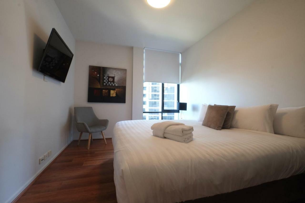 Acd Apartments Мелбърн Екстериор снимка