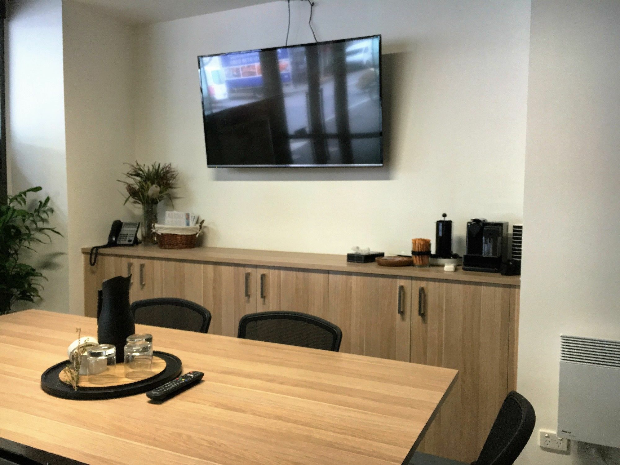 Acd Apartments Мелбърн Екстериор снимка