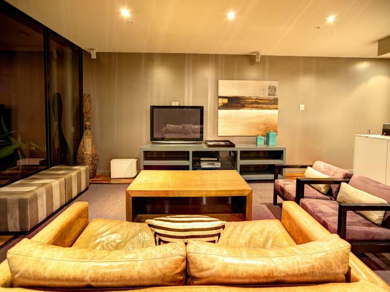 Acd Apartments Мелбърн Екстериор снимка