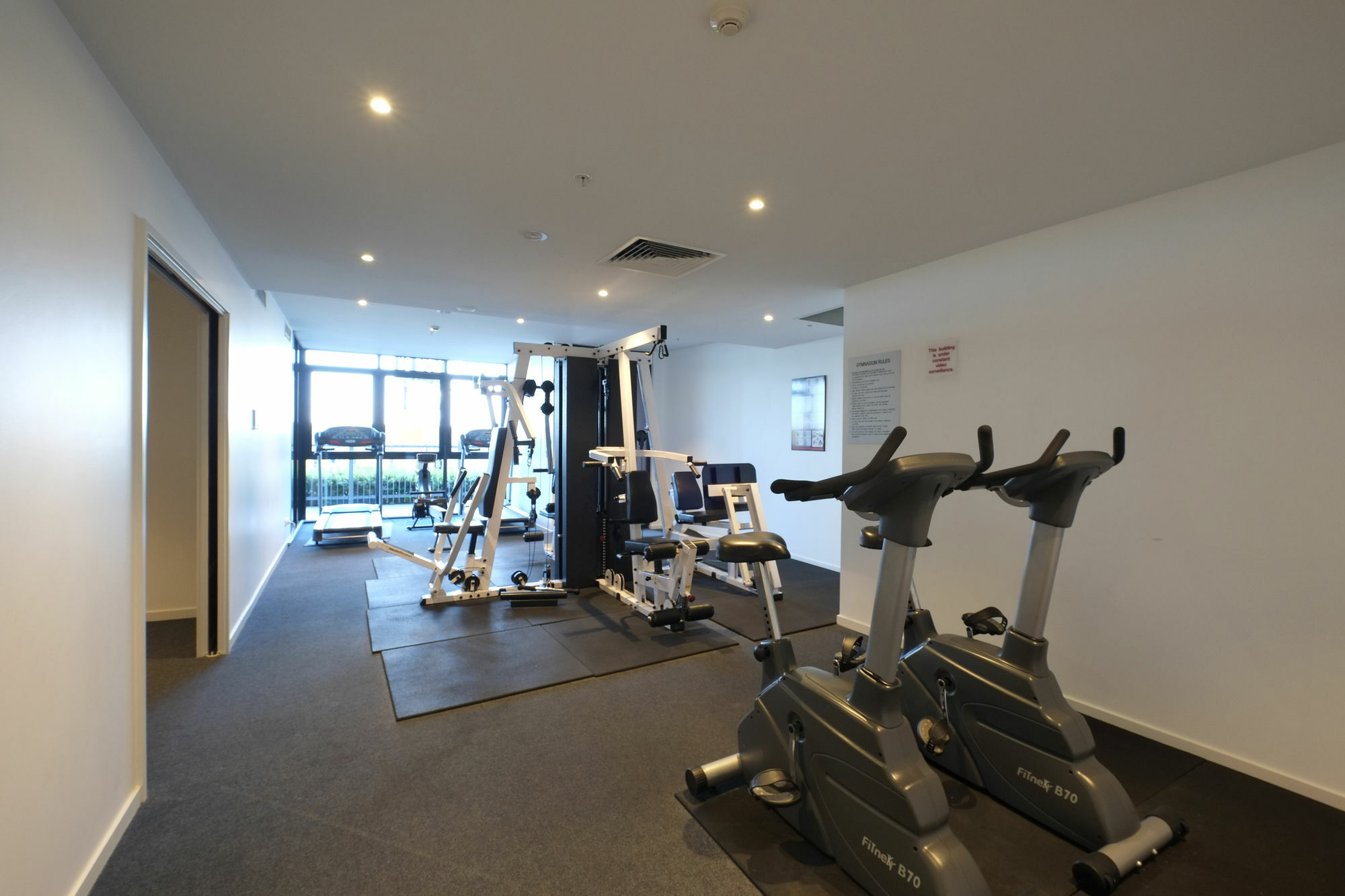 Acd Apartments Мелбърн Екстериор снимка