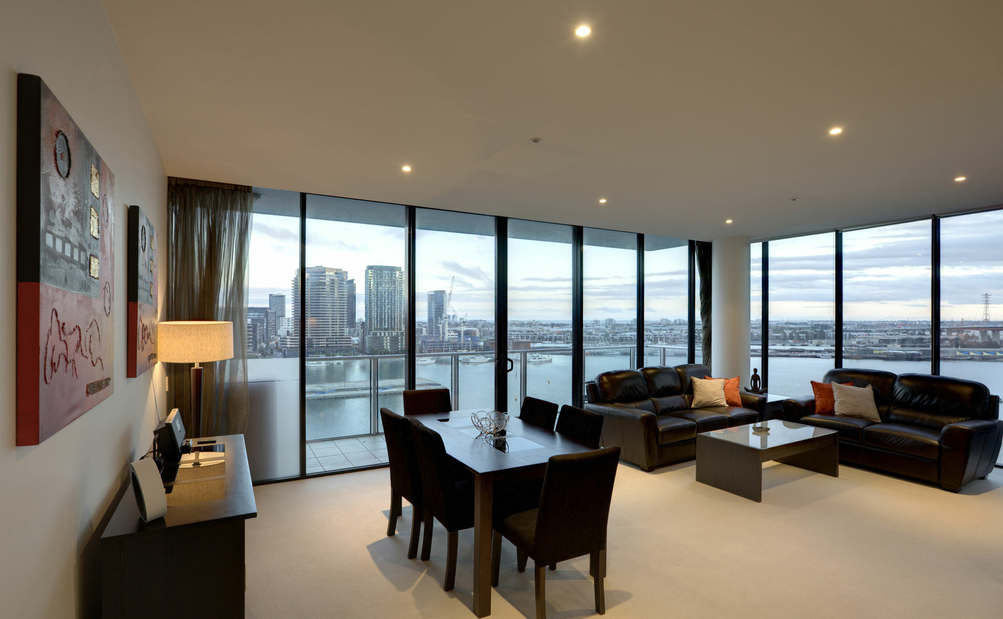 Acd Apartments Мелбърн Екстериор снимка