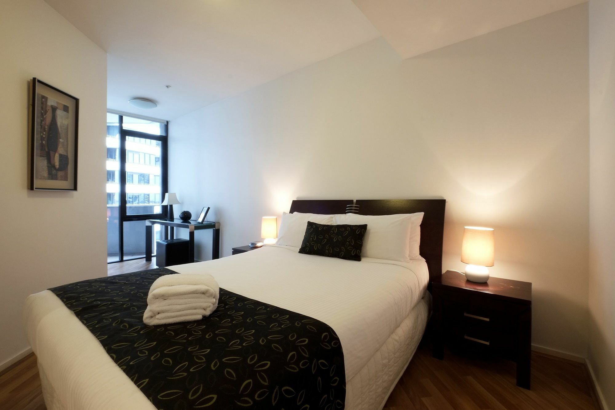 Acd Apartments Мелбърн Екстериор снимка
